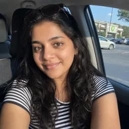 Profile photo for ro